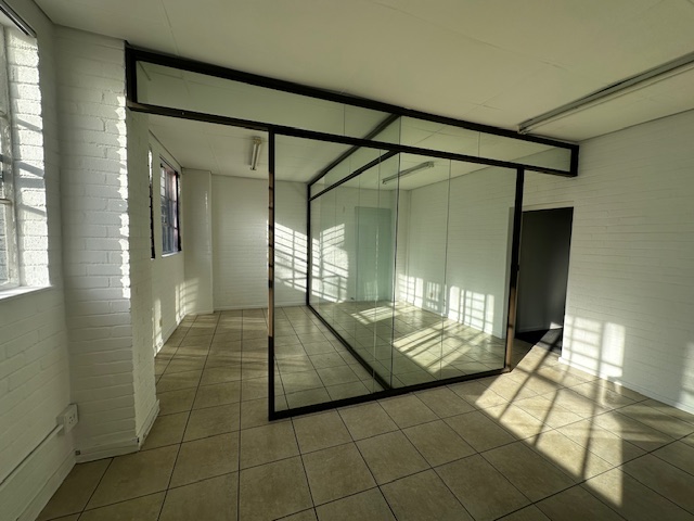 To Let Commercial Property for Rent in Maitland Western Cape